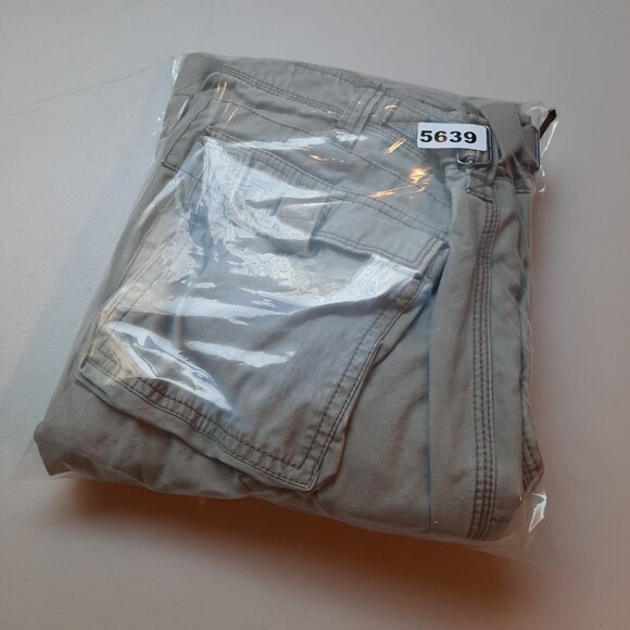 Tommy Bahama Shorts Mens 34 Grayish Tan Khaki Cargo Vtg Y2K Baggy Army Military - Picture 10 of 10